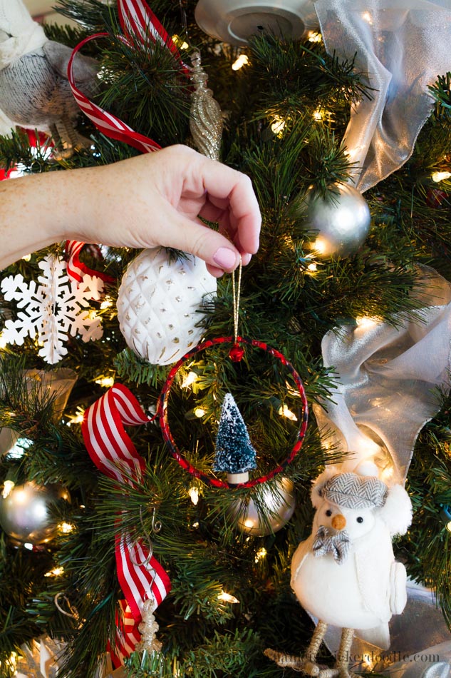 Adorable Christmas Tree Ring Ornaments are super easy and inexpensive to make! 