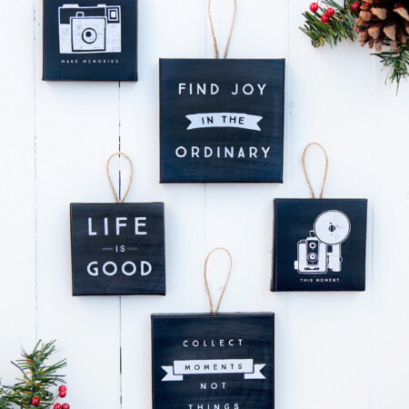 Holidays: Absolutely adorable Mini Canvas Ornaments. Such a sweet craft to make this Christmas!