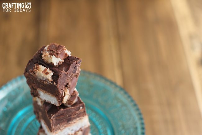 Food: Almond Joy Fudge - using only a handful of ingredients, make this tasty treat for the holidays! From Crafting E via Thirty Handmade Days 