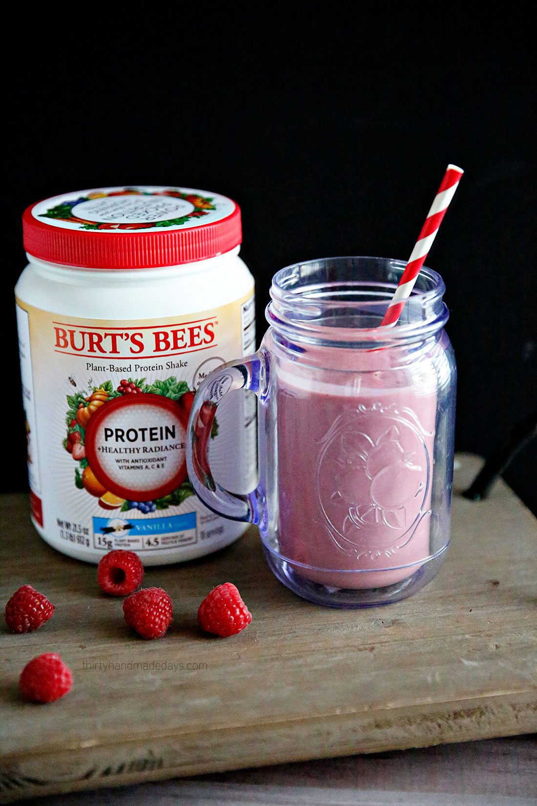 Healthy: The Best Raspberry Protein Shake. Easy recipe to make to get extra protein in your diet from www.thirtyhandmadedays.com