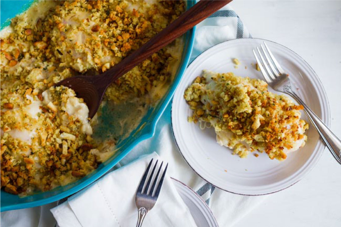 Cordon Bleu Casserole- an easy to whip up dinner recipe that your family will love! from www.thirtyhandmadedays.com