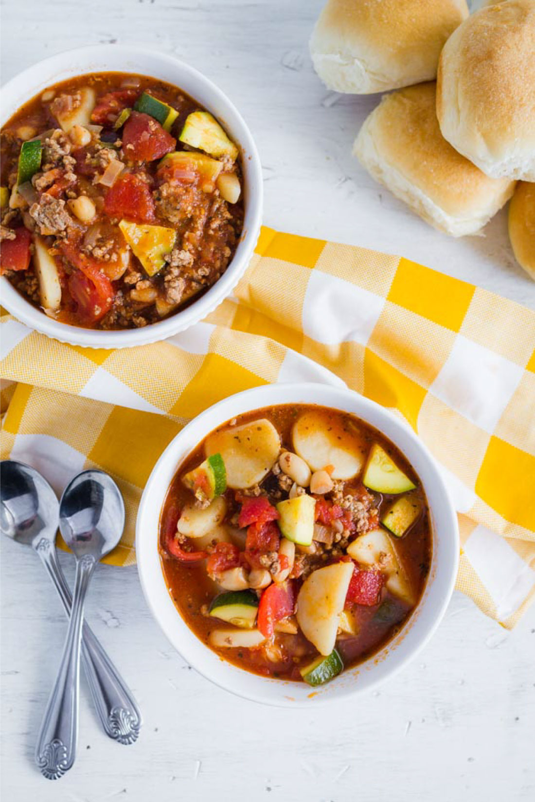 Food: Gabriel's Goulash - the perfect dinner recipe that will keep you nice and warm. from www.thirtyhandmadedays.com