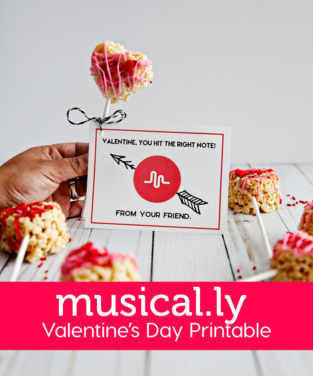 Holiday and party: Musical.ly Valentine's Day Printable -- your tweens and teens will love this one! www.thirtyhandmadedays.com