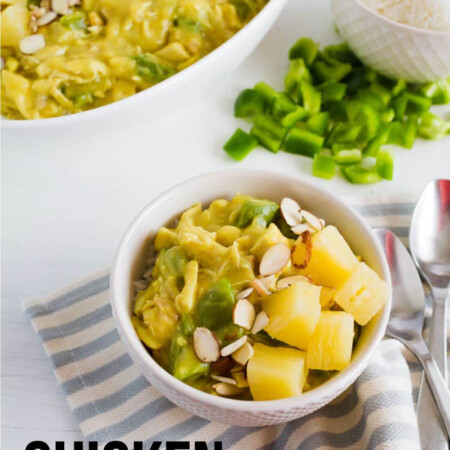 Chicken Curry Recipe - an easy to make family favorite main dish! www.thirtyhandmadedays.com