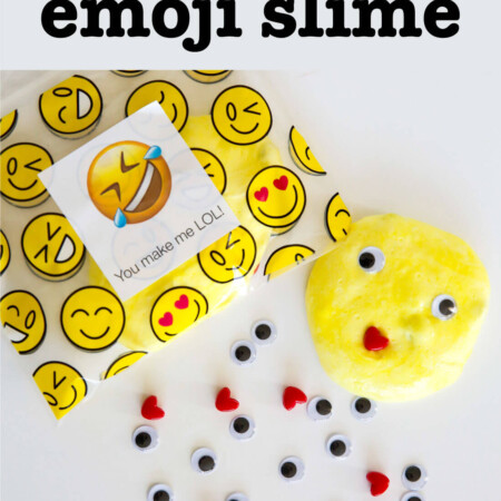 How to Make Emoji Slime - super easy and fun craft to do with your family! www.thirtyhandmadedays.com