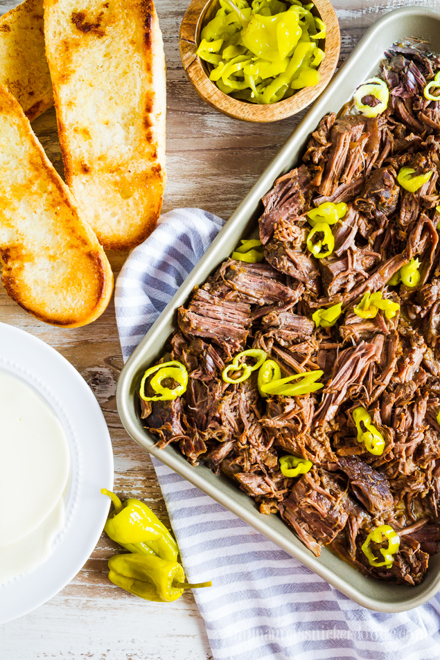 Instant Pot Italian Beef Recipe - easy to make in under an hour! via www.thirtyhandmadedays.com