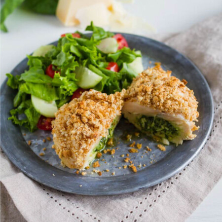 Pesto Chicken - this yummy filled chicken is so good! via www.thirtyhandmadedays.com