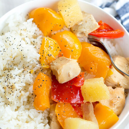 Easy and Healthy Sweet Hawaiian Crockpot Chicken - throw all the ingredients and you're set! from New Leaf Wellness via www.thirtyhandmadedays.com