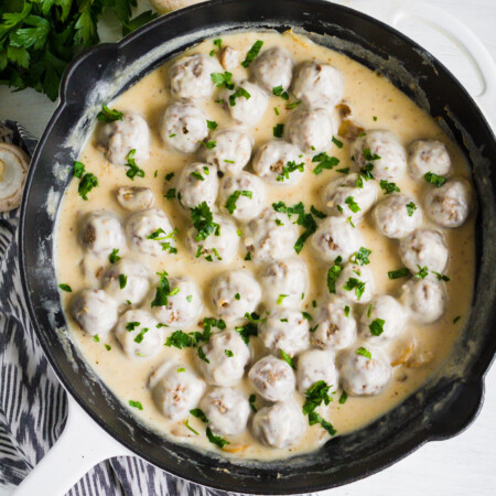 One Skillet Mushroom and Meatball Recipe - an easy dinner that your whole family will love!