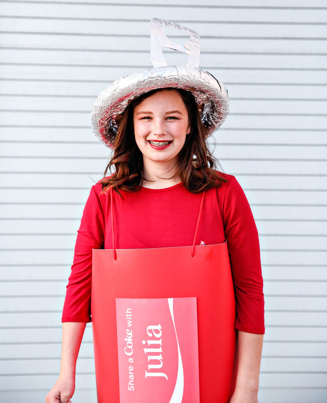 Last Minute Halloween Costumes: How to make a soda pop costume from www.thirtyhandmadedays.com