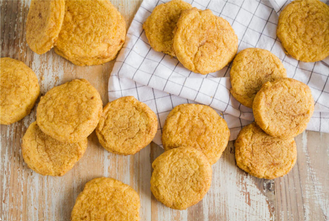 Pumpkin Snickerdoodles - a fresh take on an old classic for fall! from www.thirtyhandmadedays.com