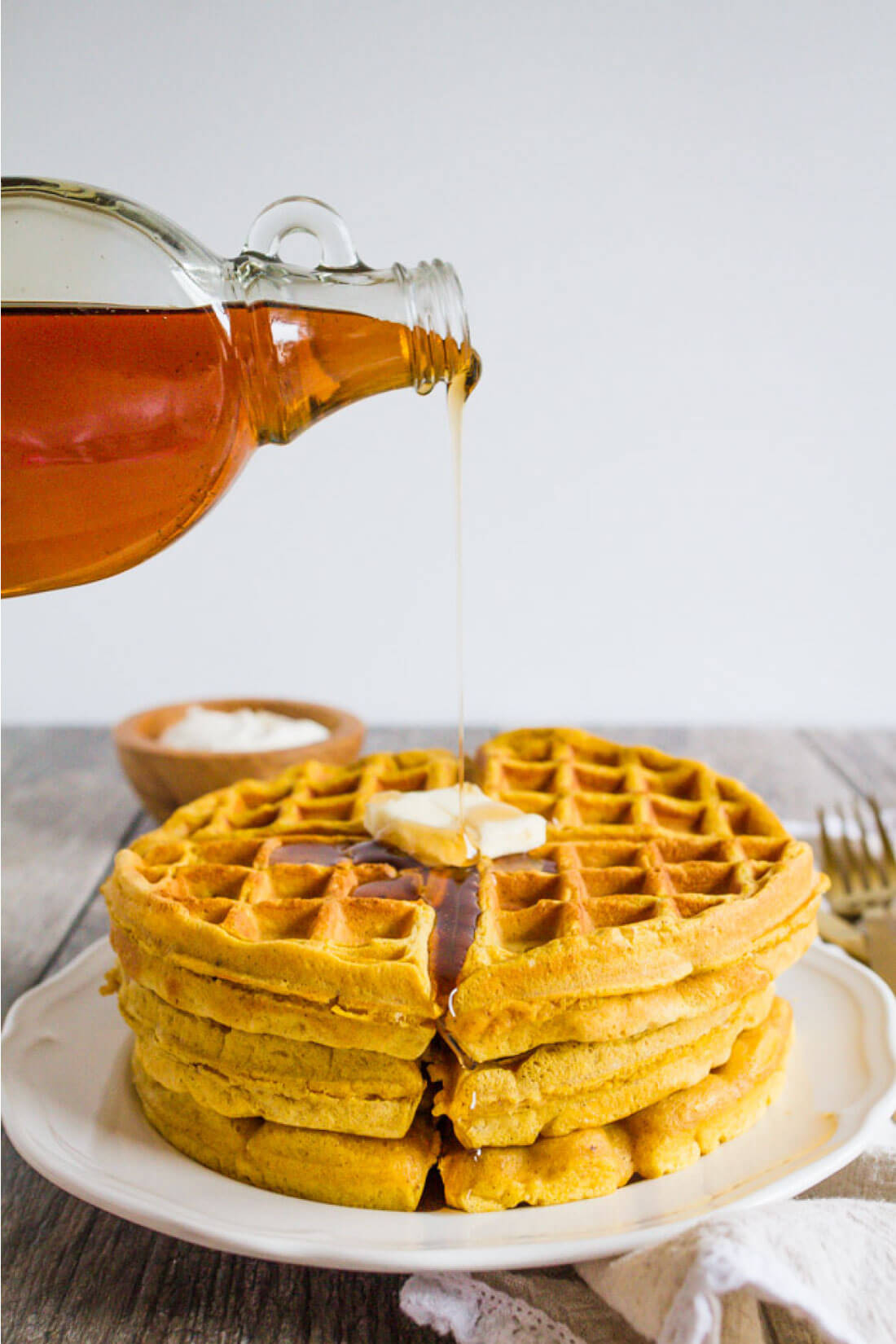 Pumpkin Waffles - this waffle recipe is so good and perfect breakfast for the fall! from www.thirtyhandmadedays.com