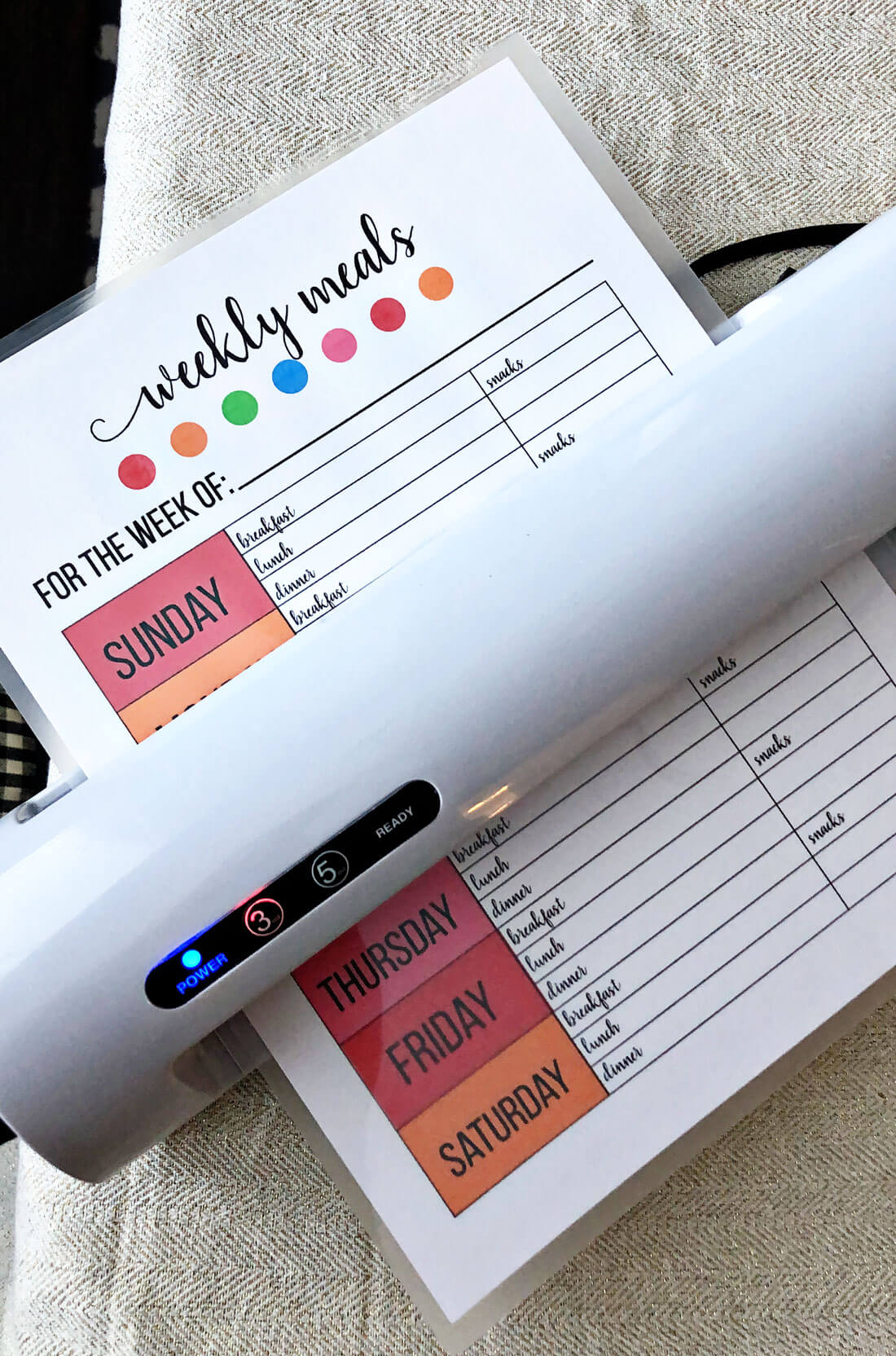 Printable Weekly Meal Planner - use this to get your calendar ready for meal prep. Using the laminator. www.thirtyhandmadedays.com