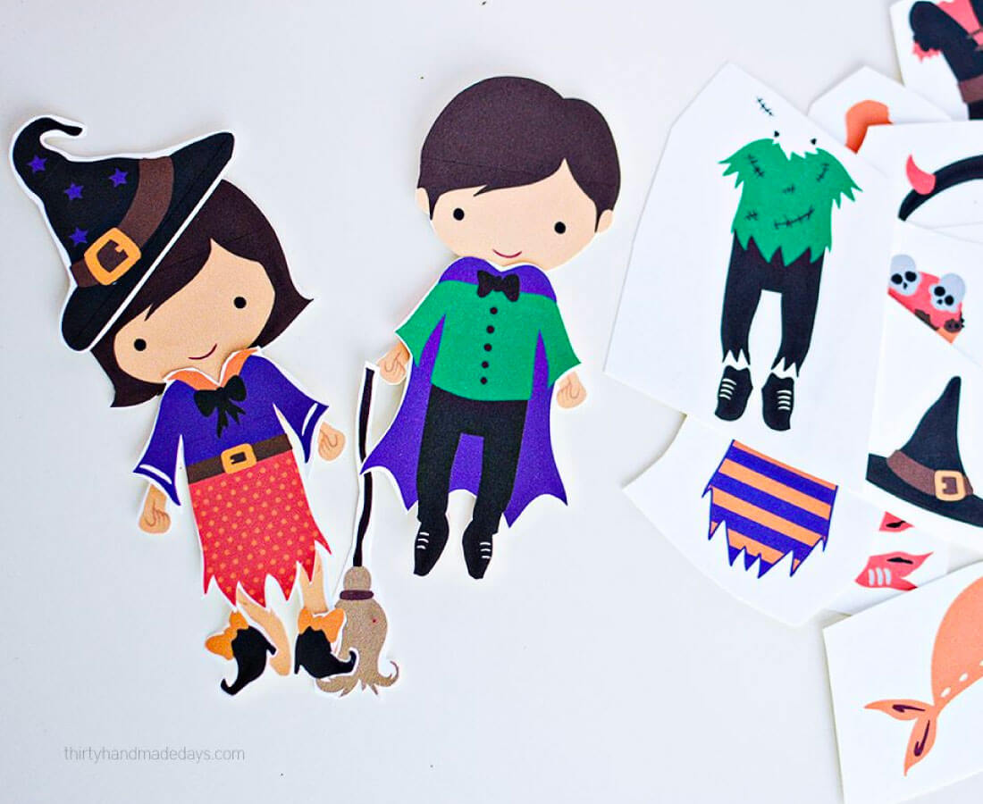 Halloween Printable: print out these Halloween dress up dolls