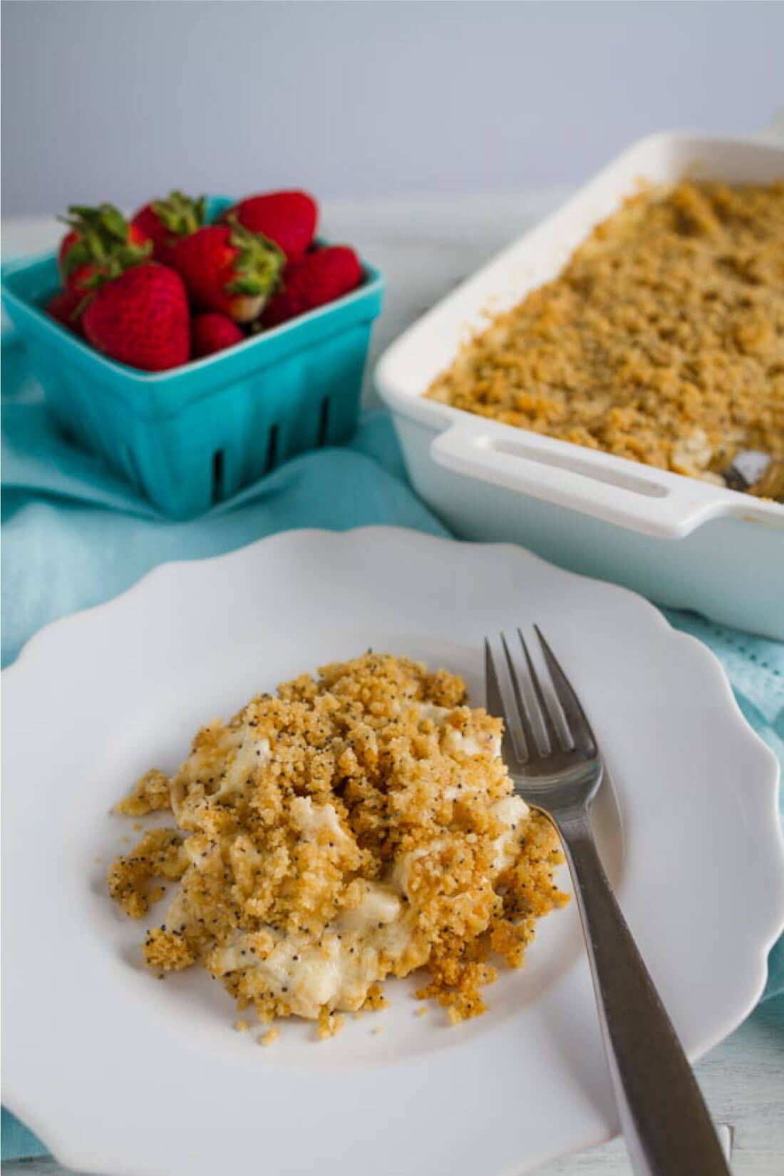 Poppyseed Chicken Casserole - an easy, family friendly dinner recipe that's creamy and delicious from www.thirtyhandmadedays.com