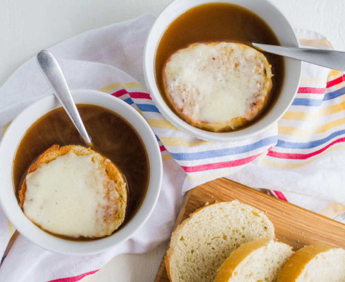 Slow Cooker French Onion Soup - it's time to whip out your crockpot and make one of your favorite soups!