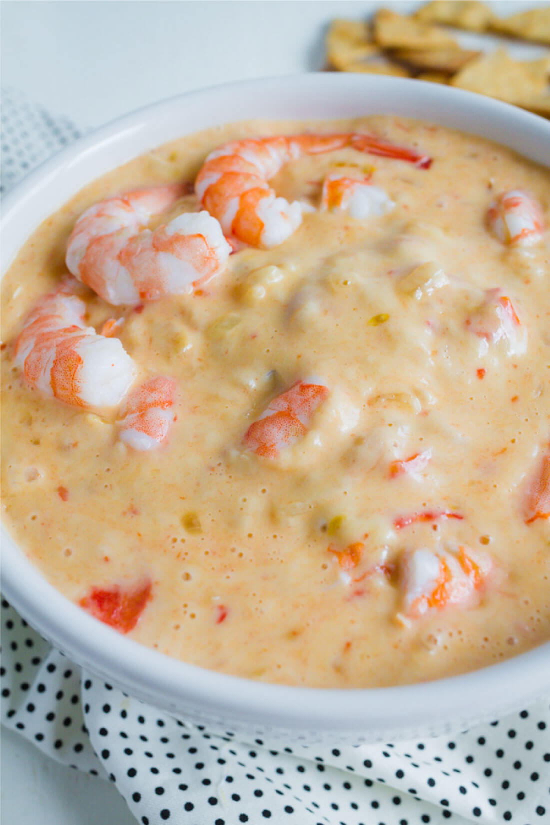 you'll want to face plant into this easy to make, gooey shrimp dip from www.thirtyhandmadedays.com