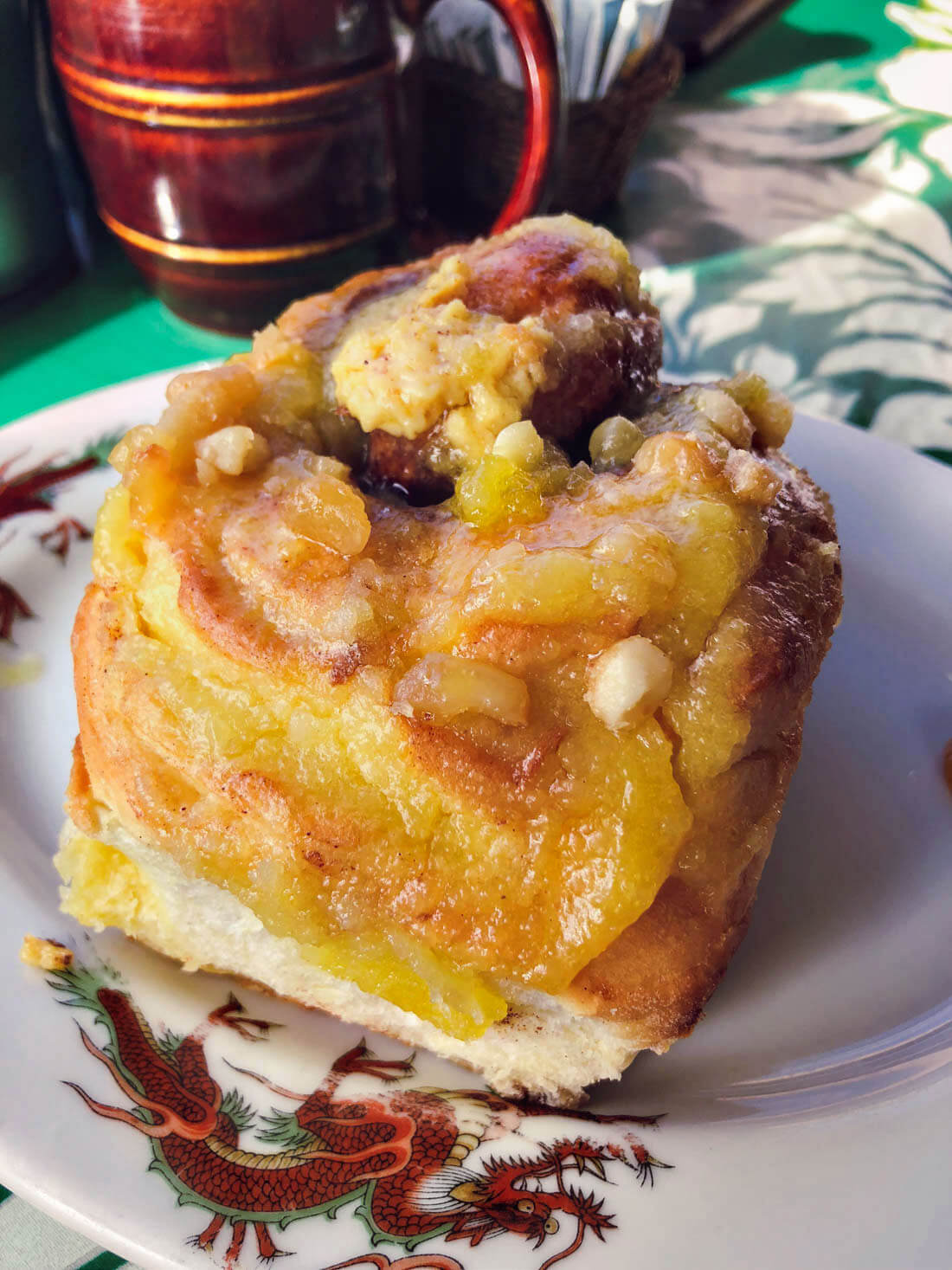 Macadamia Nut Cinnamon Roll from Hanalei Cafe