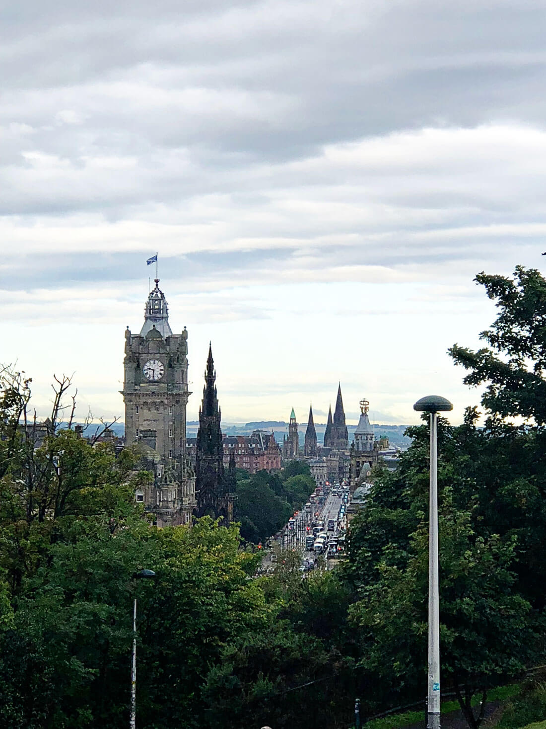 Things to do in Scotland - overview of Edinburgh