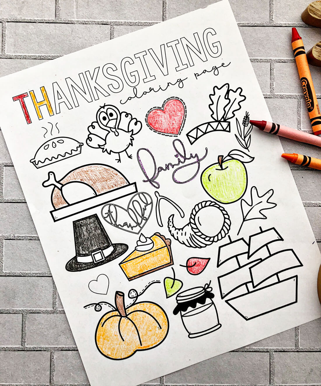 Happy Thanksgiving Coloring Page - free printable coloring page! 