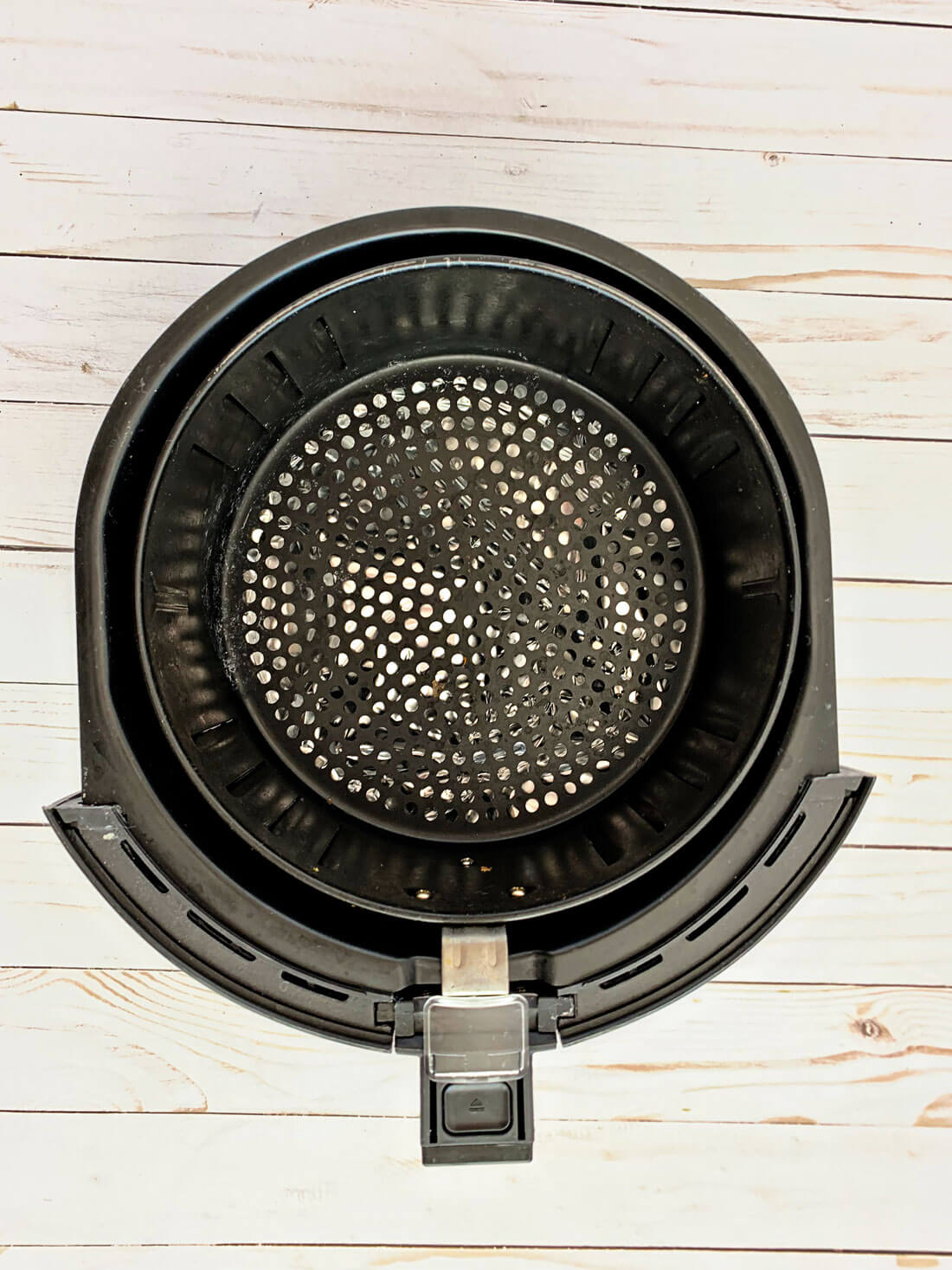 Air fryer basket