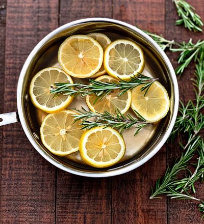 Stovetop Potpourri - make your house smell amazing with only 3 ingredients!