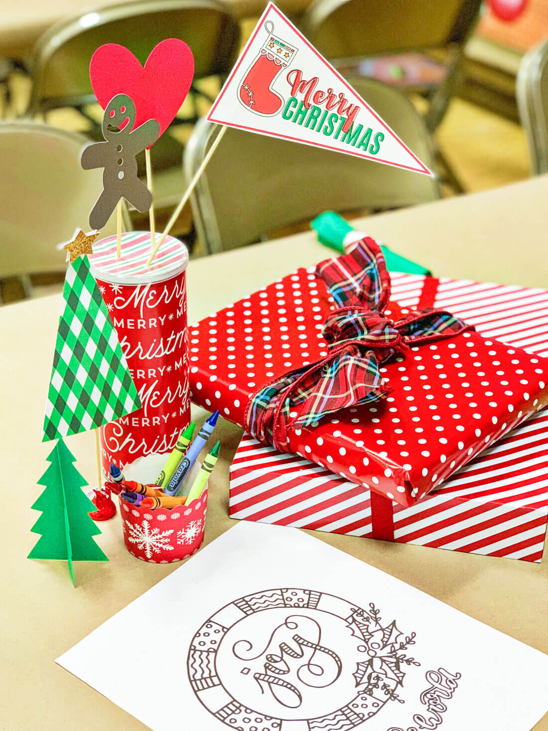 Christmas Party Ideas - things to make and do for a fun party! 