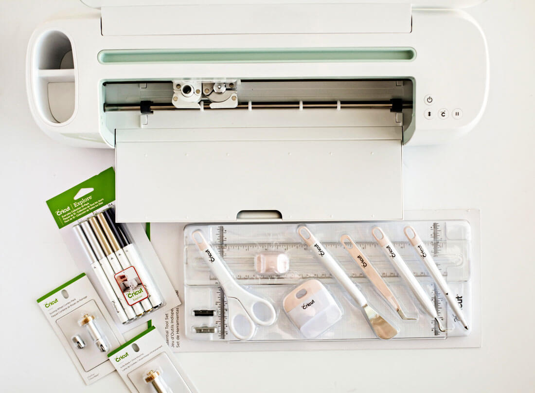 Cricut Maker review- why you would want this over Explore Air or other machines