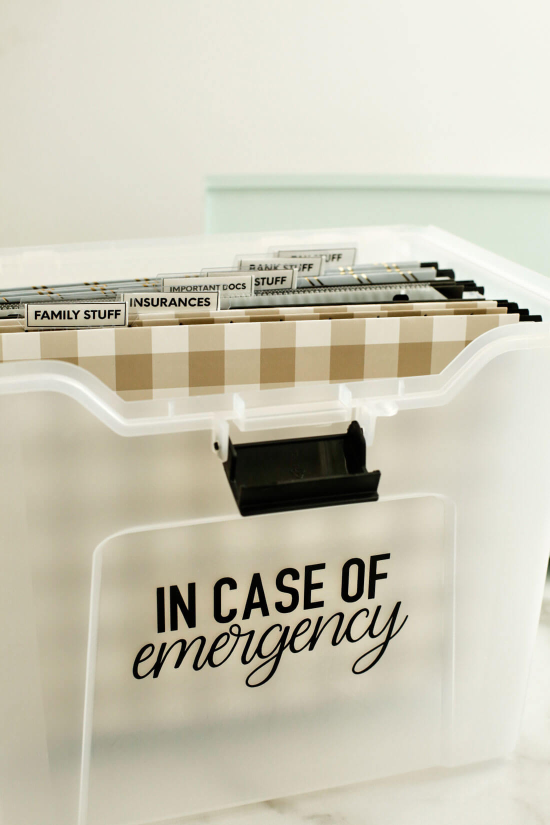 Emergency Box with Cricut Explore Air 2