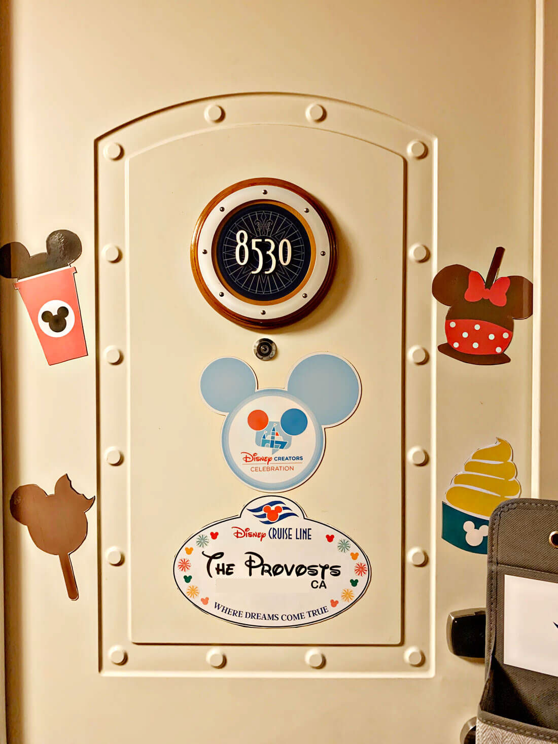 Disney Cruise door 