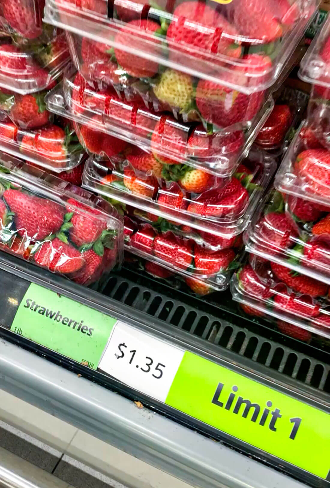 Aldi produce - strawberries at a deal - best Aldi products